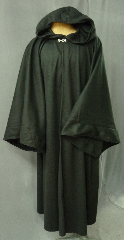 Robe:R168, Robe Style:Harry Potter style Student Robe / Cloak, Robe Color:Black, Front/Collar:Hooded with silvertoned plain rope hook & eye, Fiber:Fleece, Neck:24", Sleeve:36", Chest:50", Length:56", Height:Up to 5'8".